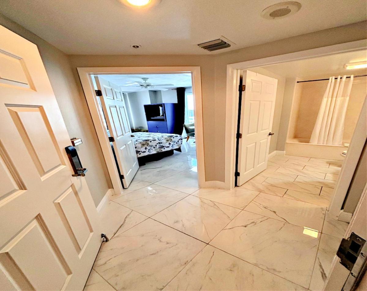 14Th Floor 2 Bedroom Resort Condo Direct Oceanfront Wyndham Ocean Walk Resort Daytona Beach 1401 Exterior photo